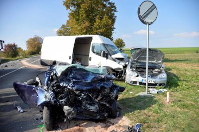 Toedlicher Verkehrsunfall auf der B10 bei Korntal-Muenchingen